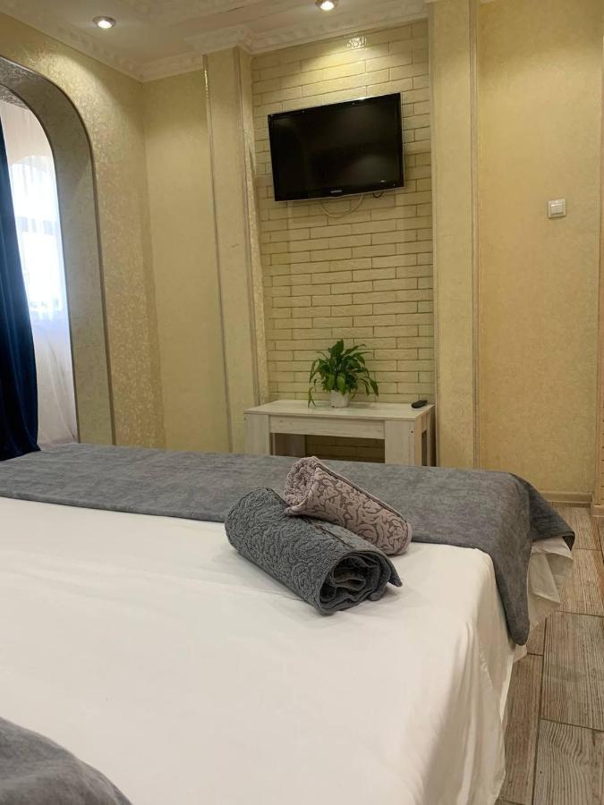 Apartamento Lux Shymkent Exterior foto